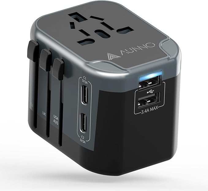  Universal Travel Adapter
